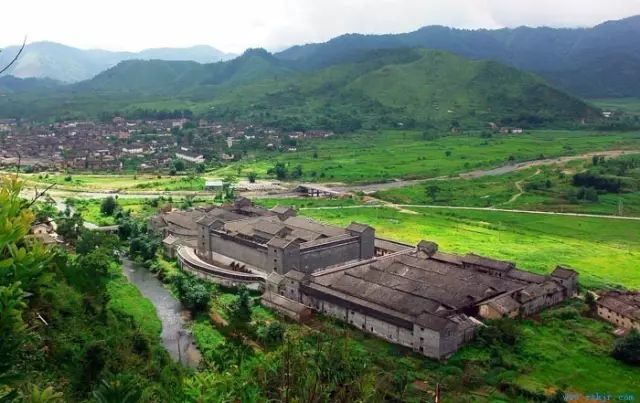 始兴深渡水生态旅游区门票_始兴深渡水旅游攻略_始兴深渡水火坑图片