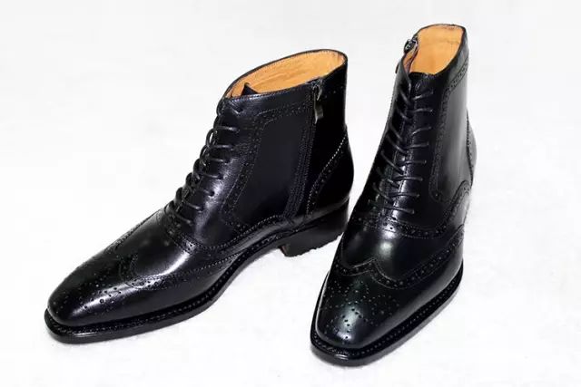 单粒扣西装时尚搭配-西装配什么扣子(图14) 西装配什么扣子_西装一粒扣子的正确扣法_单粒扣西装时尚搭配