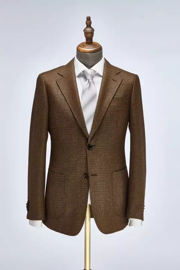 单粒扣西装时尚搭配-西装配什么扣子(图6) 单粒扣西装时尚搭配_西装一粒扣子的正确扣法_西装配什么扣子