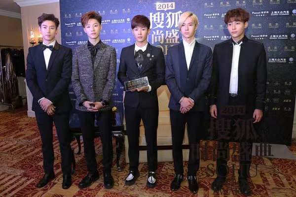 时尚盛典的英文_盛典英文时尚怎么说_时尚盛典 英文