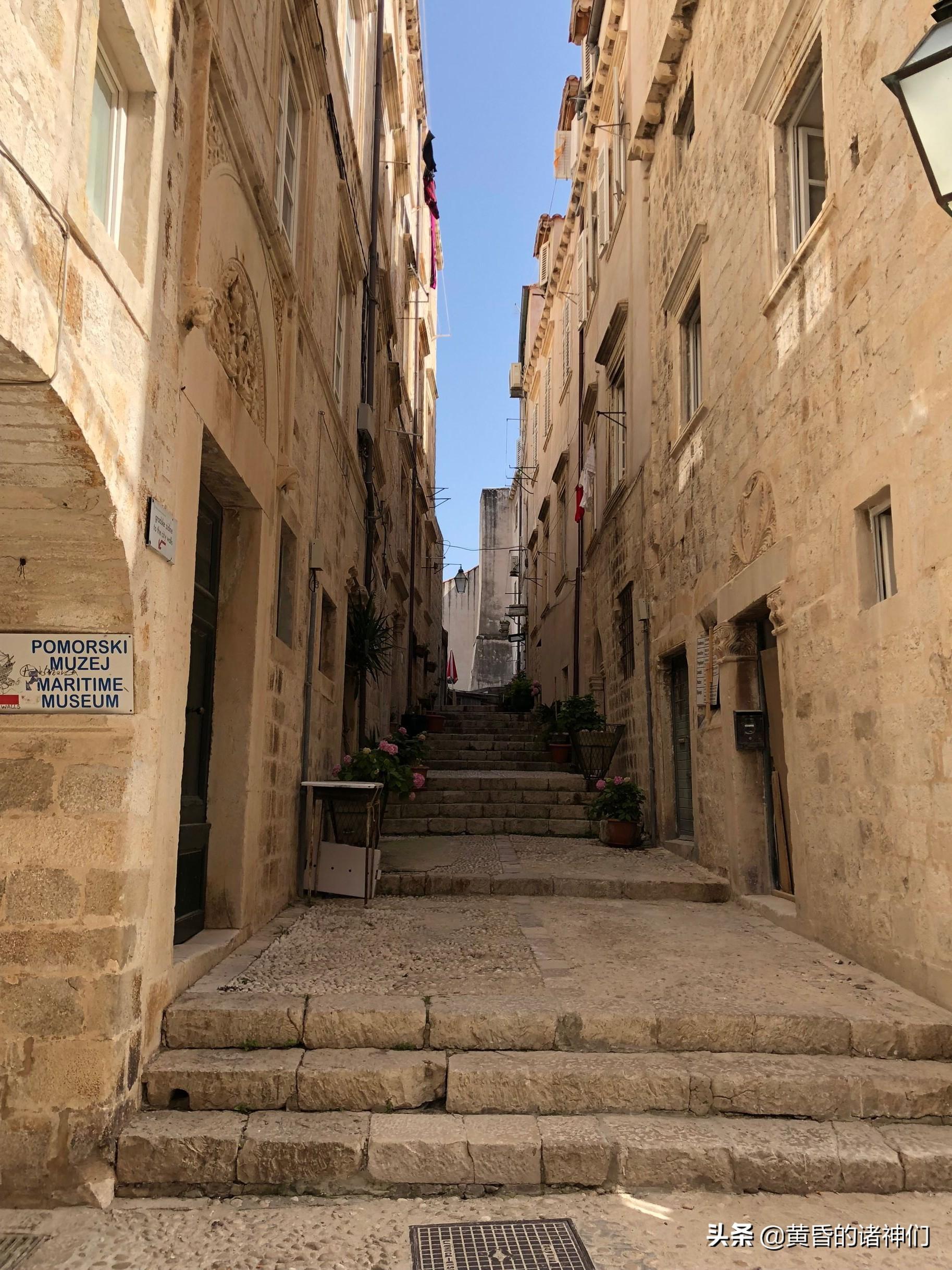 歌诗达邮轮航线描述_歌诗达邮轮上的歌_歌诗达邮轮旅游攻略