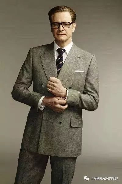 单粒扣西装时尚搭配-西装一粒扣子的正确扣法(图6) 单粒扣西装时尚搭配_西装一粒扣子的正确扣法_西装单粒扣系不系