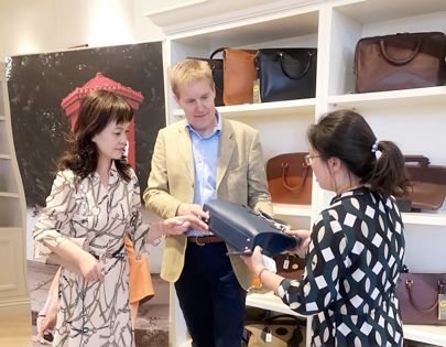 瑞丽时尚论坛-瑞丽时装秀(图17) 瑞丽时尚论坛_瑞丽时装秀_瑞丽时装杂志图片大全