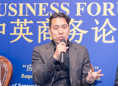 瑞丽时尚论坛-瑞丽时装秀(图18) 瑞丽时装秀_瑞丽时装杂志图片大全_瑞丽时尚论坛