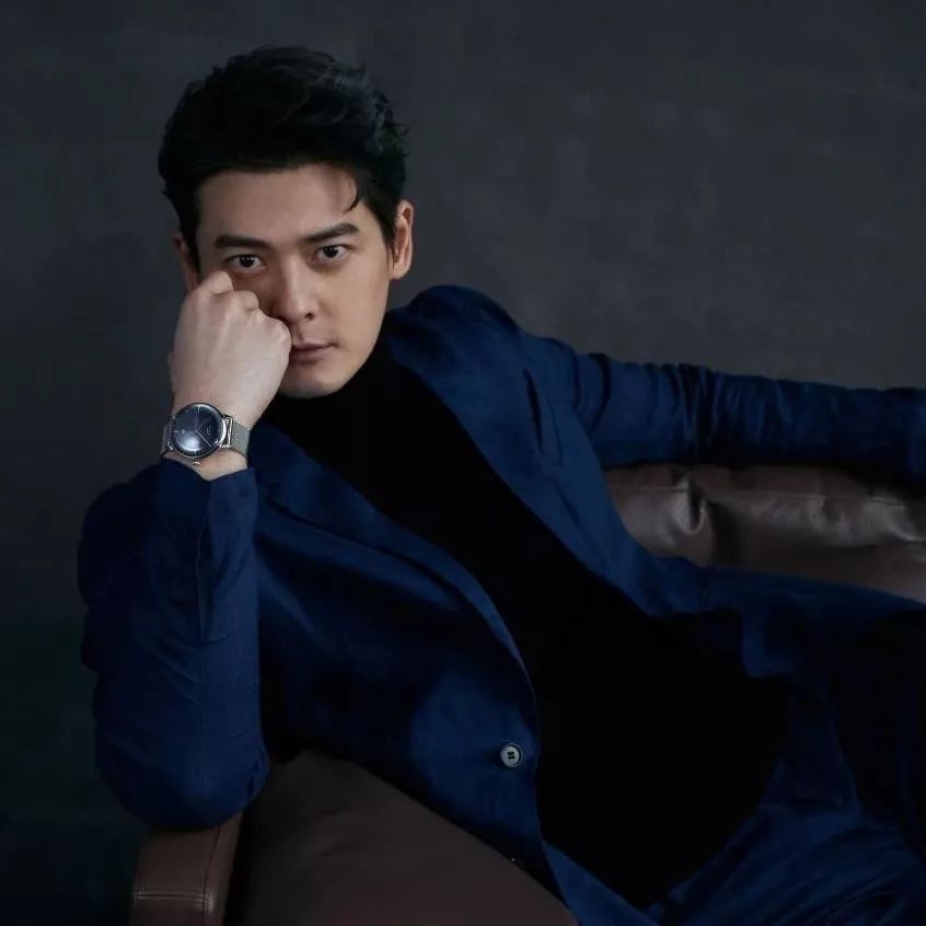 时尚 手表-手表时尚品牌排行榜(图15) 时尚 手表_手表时尚款和运动款有什么区别_手表时尚品牌排行榜