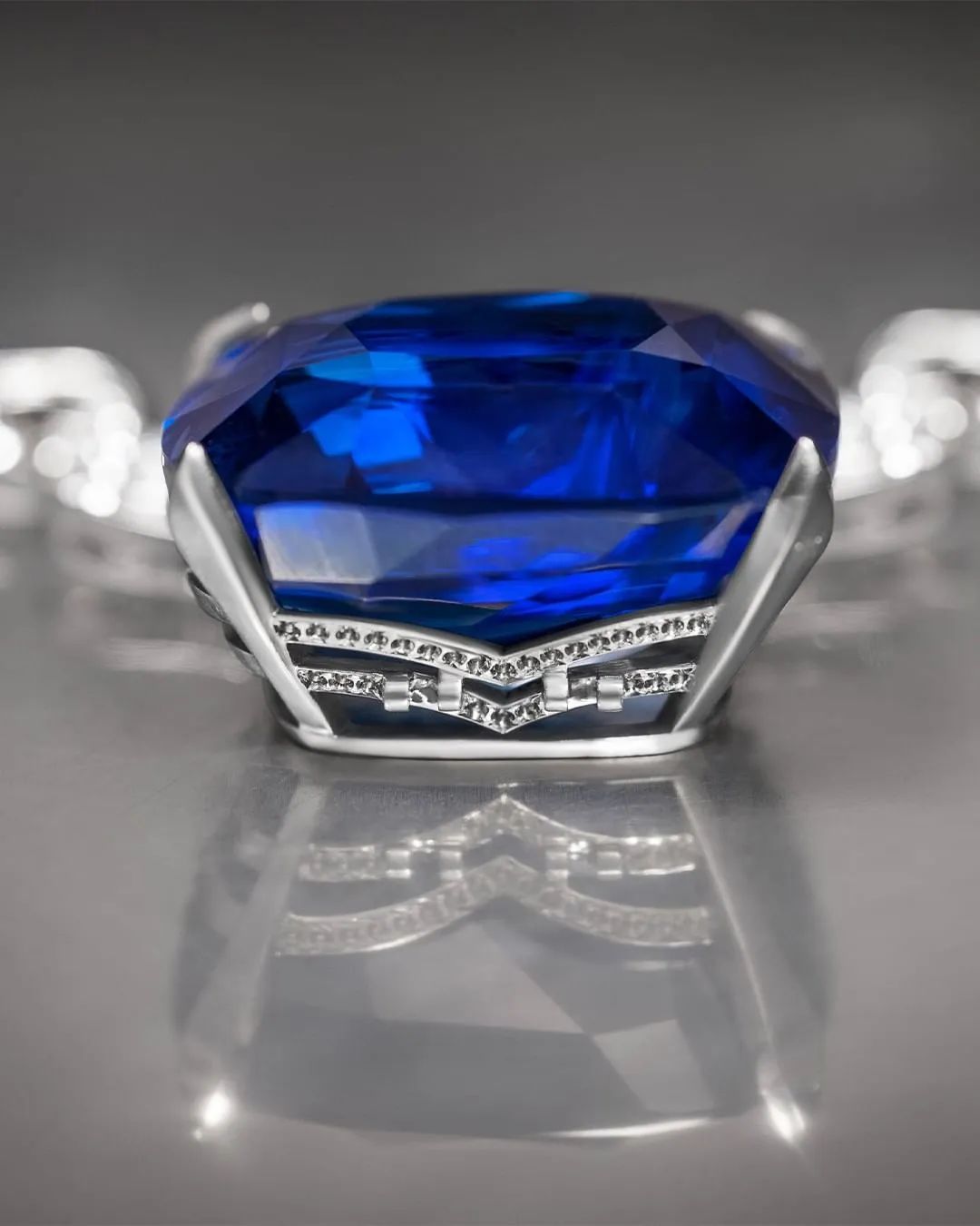 珠宝安妮时尚品牌介绍_安妮时尚珠宝_安妮品牌珠宝首饰