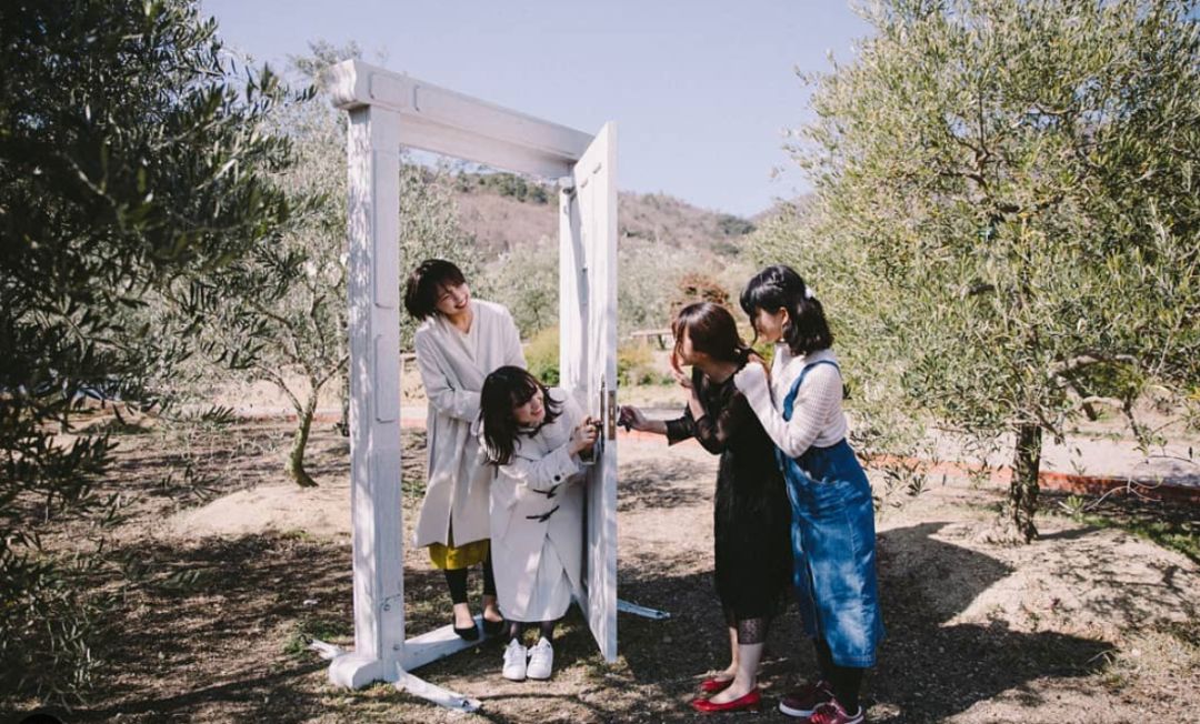 时尚魔女冬图片-魔女时装(图37) 魔女服装素材_时尚魔女冬图片_魔女时装