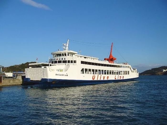 时尚魔女冬图片-魔女时装(图7) 魔女时装_魔女服装素材_时尚魔女冬图片