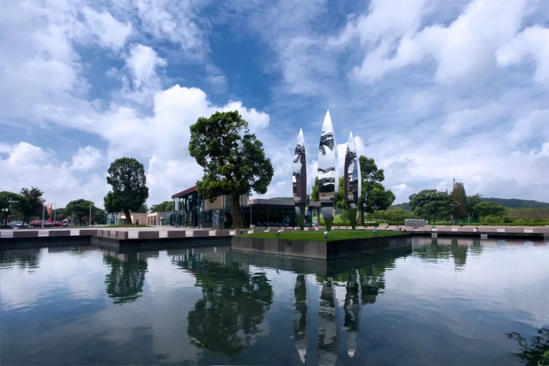 上海 佘山旅游攻略-上海佘山游玩攻略(图18) 上海佘山游玩攻略_上海 佘山旅游攻略_上海攻略旅游佘山路线