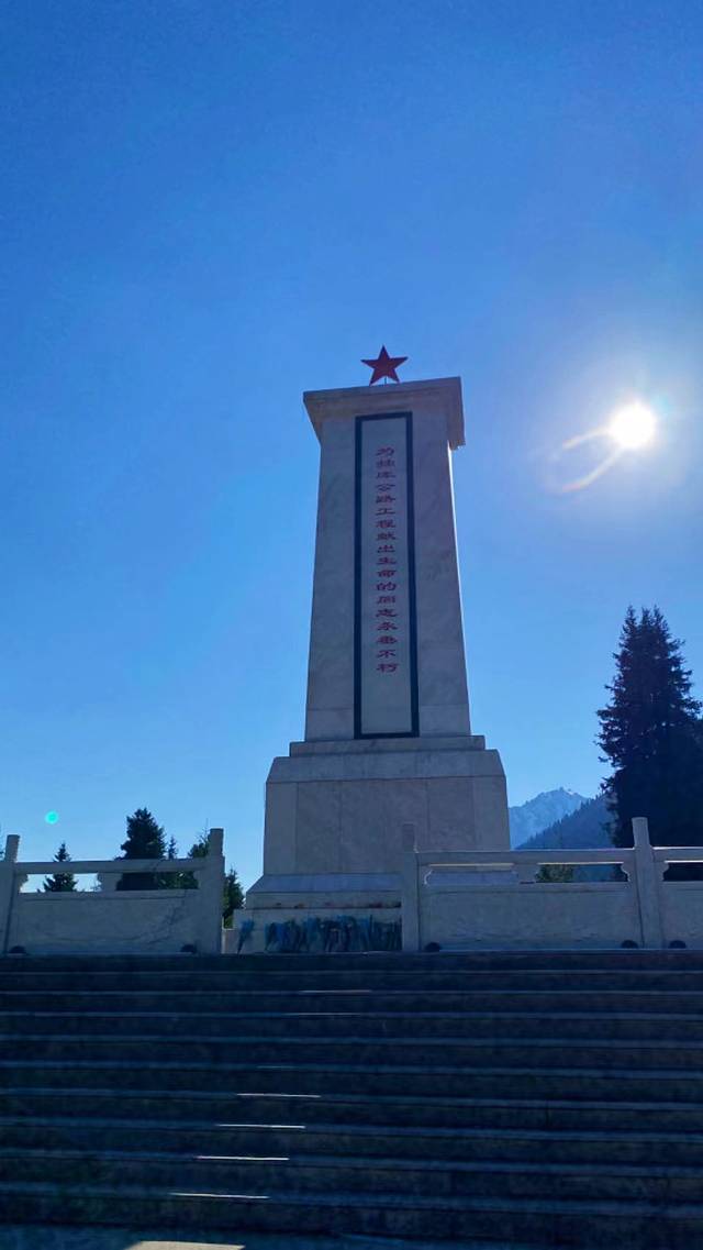 新疆伊犁旅游攻略-新疆伊犁游玩攻略(图30) 新疆伊犁旅游攻略_新疆伊犁旅游攻略必玩的景点_新疆伊犁游玩攻略