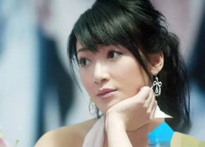 时尚元素老板_新元素老板_元素旗舰店