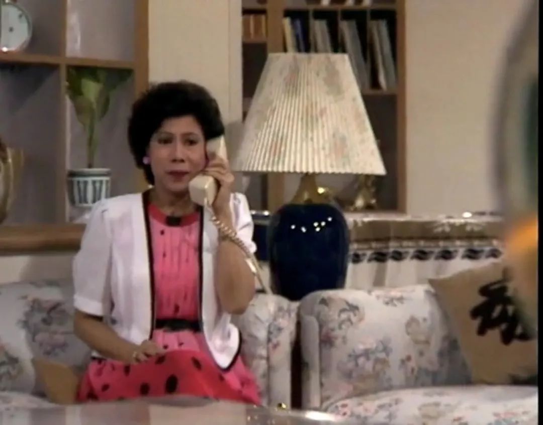 80年代的时尚偶像_偶像时尚年代排名_时尚偶像的诞生