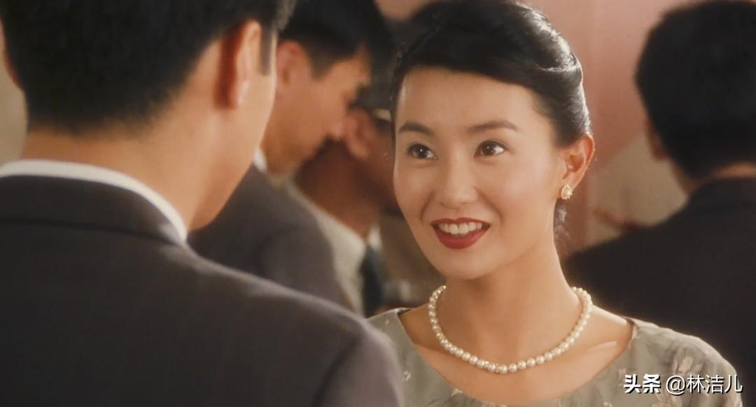 口红款式图_口红时尚图片大全_口红时尚图片