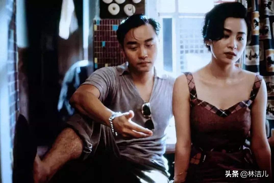 口红时尚图片_口红时尚图片大全_口红款式图