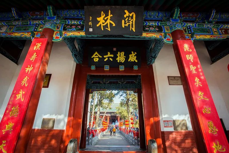 青天河洛阳旅游年票能用吗_洛阳到青天河风景区旅游攻略_洛阳青天河好玩吗