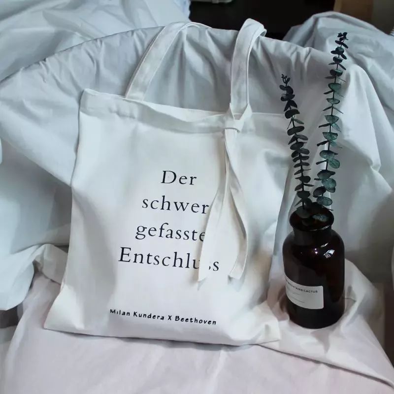 时尚K范儿_时尚K金品牌_快时尚km