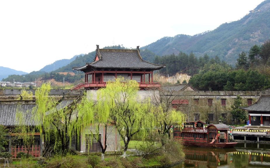 横店游玩攻略2日游_横店旅游攻略一日游_攻略横店日游旅游的地方