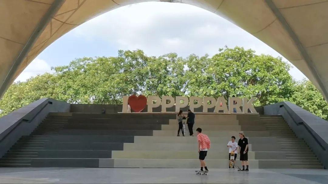 时尚天河街_时尚天河有那些网红店_天河时尚广场老板