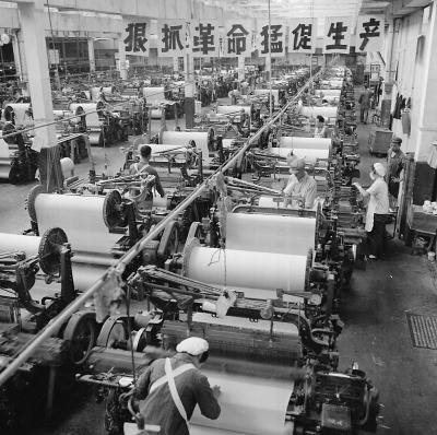 时尚年代盘点_时尚年代品牌_70年代的时尚