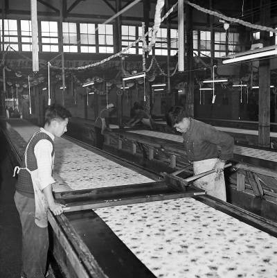 时尚年代品牌_时尚年代盘点_70年代的时尚