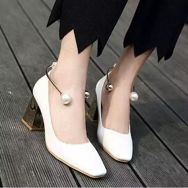 儿童女装凉鞋_时尚儿童女凉鞋_凉鞋女款儿童