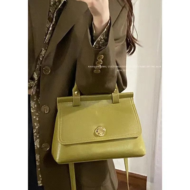 包包印花时尚单肩女包-印花系列肩背包(图27) 印花系列肩背包_印花女双肩背包_包包印花时尚单肩女包