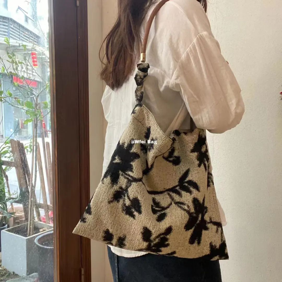 包包印花时尚单肩女包-印花系列肩背包(图36) 印花女双肩背包_印花系列肩背包_包包印花时尚单肩女包