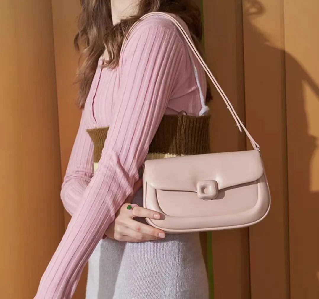 包包印花时尚单肩女包-印花系列肩背包(图9) 包包印花时尚单肩女包_印花女双肩背包_印花系列肩背包