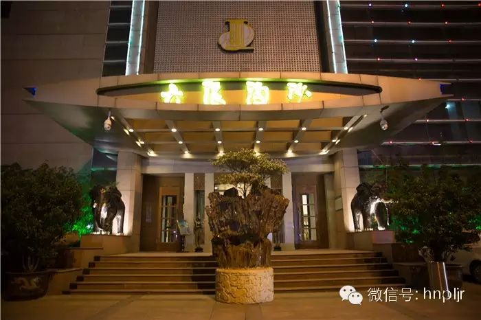 时尚的网吧名字_大气的网吧名字_时尚大气网吧名字