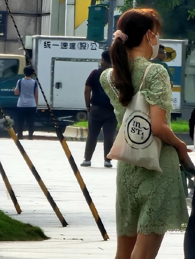 林志玲时尚穿搭_林志玲时尚街拍_林志玲街拍时尚照片