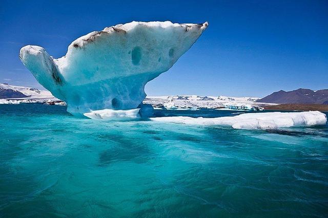 攻略冰岛寻找旅游北极光的地方_冰岛的北极光有什么特点_寻找北极光｜冰岛旅游攻略