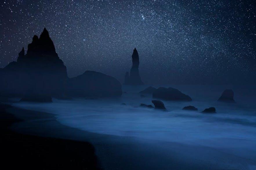 冰岛的北极光有什么特点_寻找北极光｜冰岛旅游攻略_攻略冰岛寻找旅游北极光的地方