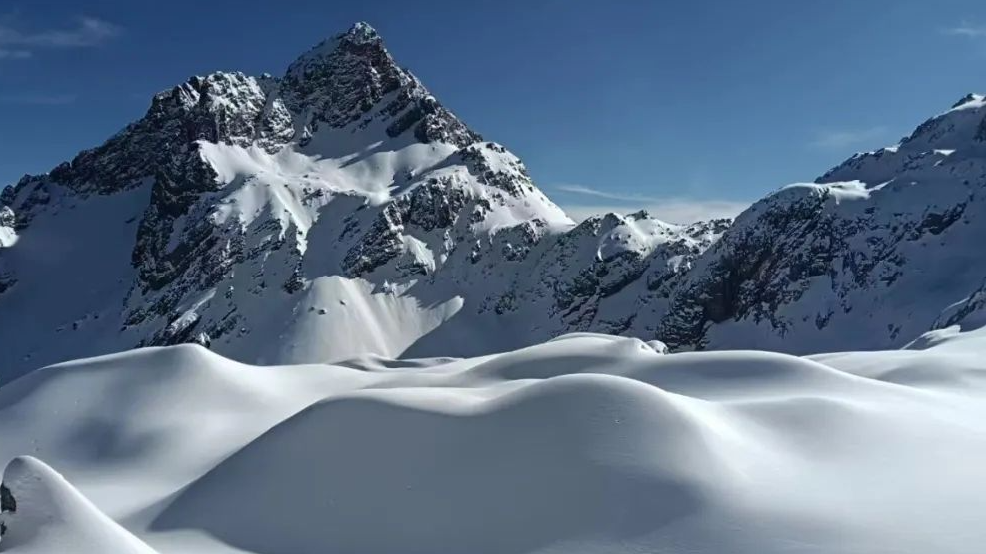 玉龙雪山了旅游攻略_玉龙雪山雪山_玉龙雪山山路