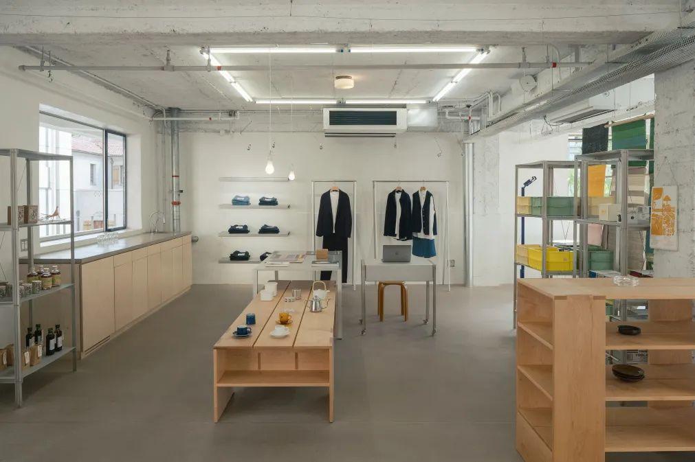 俊友服饰—潮流前线_潮流指标服饰_潮流服饰时尚触手可及