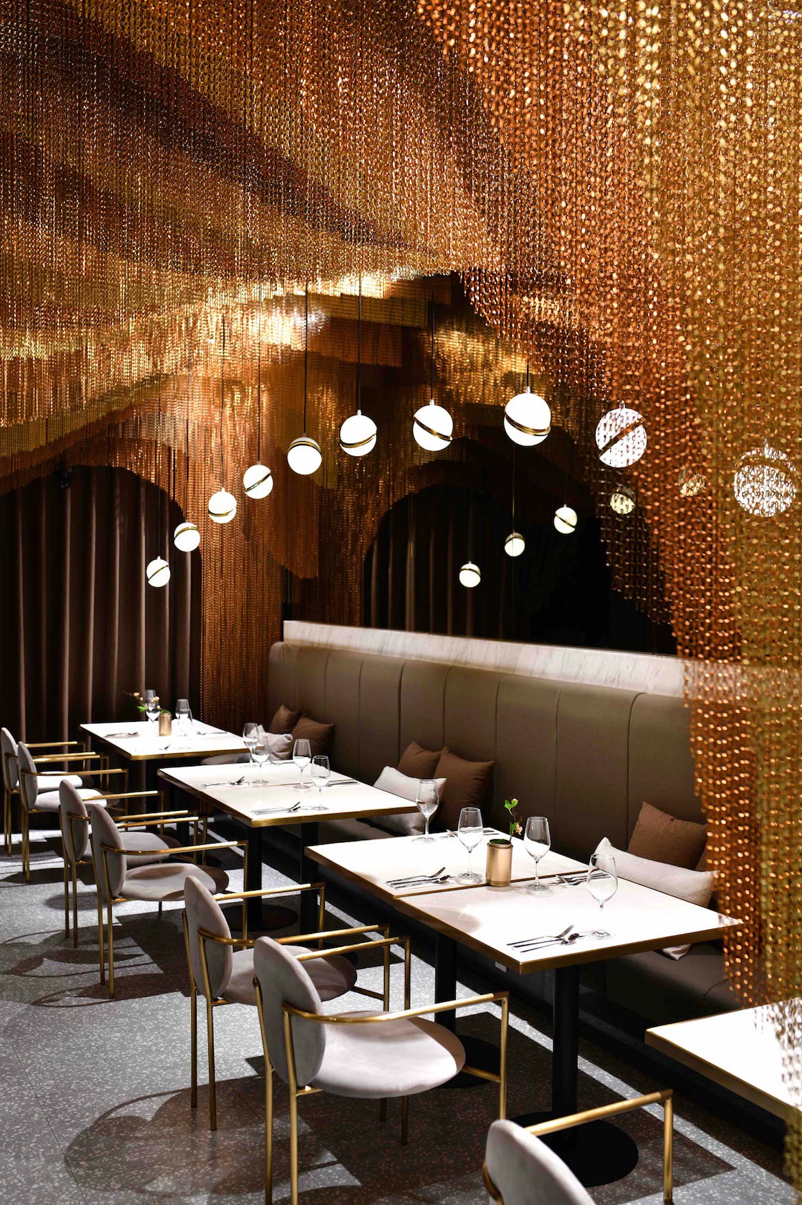 时尚餐饮空间_餐饮时尚空间设计方案_时尚餐饮设计