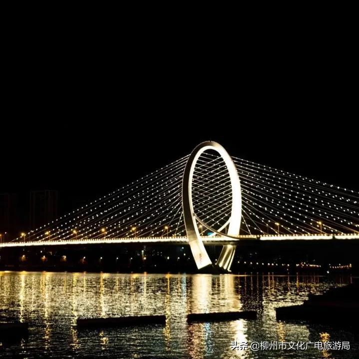 云贵旅游攻略_云贵旅游路线_云贵旅游有哪些好景点