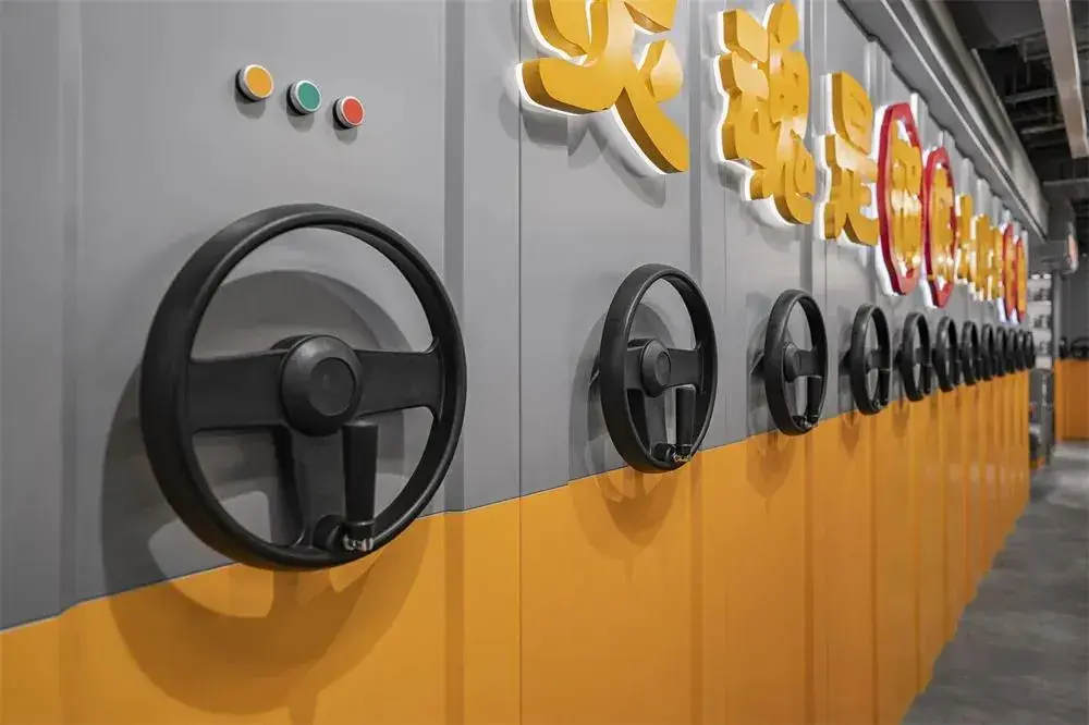 时尚餐饮空间-餐饮时尚空间设计方案(图20) 餐饮时尚空间设计方案_餐饮空间风格_时尚餐饮空间