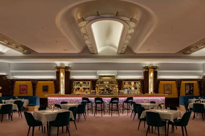 韦恩时尚招聘_韦恩时尚纹绣公司_韦恩服装定制