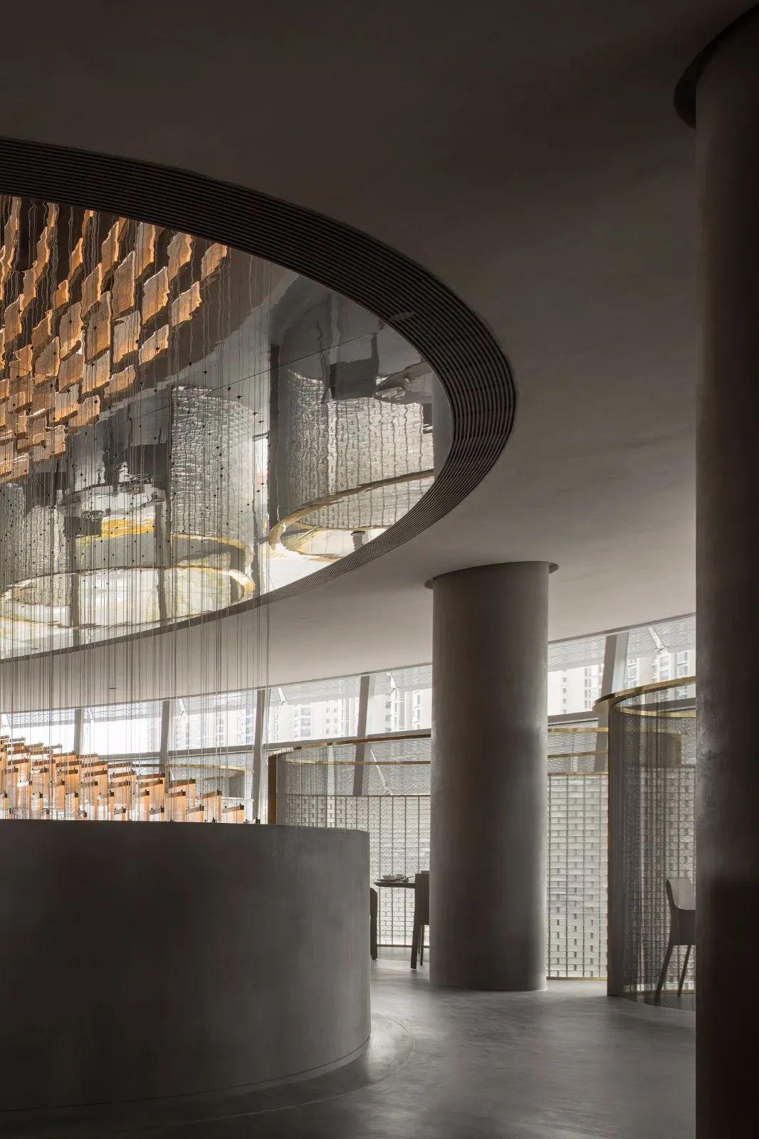 时尚餐饮空间-现代餐饮空间设计案例(图13) 现代餐饮空间设计案例_时尚餐饮设计_时尚餐饮空间