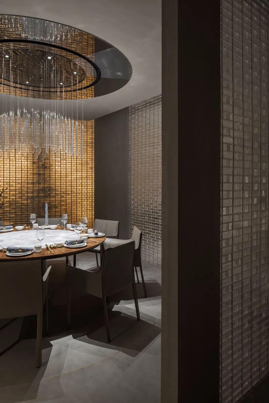 时尚餐饮空间-现代餐饮空间设计案例(图14) 时尚餐饮设计_现代餐饮空间设计案例_时尚餐饮空间