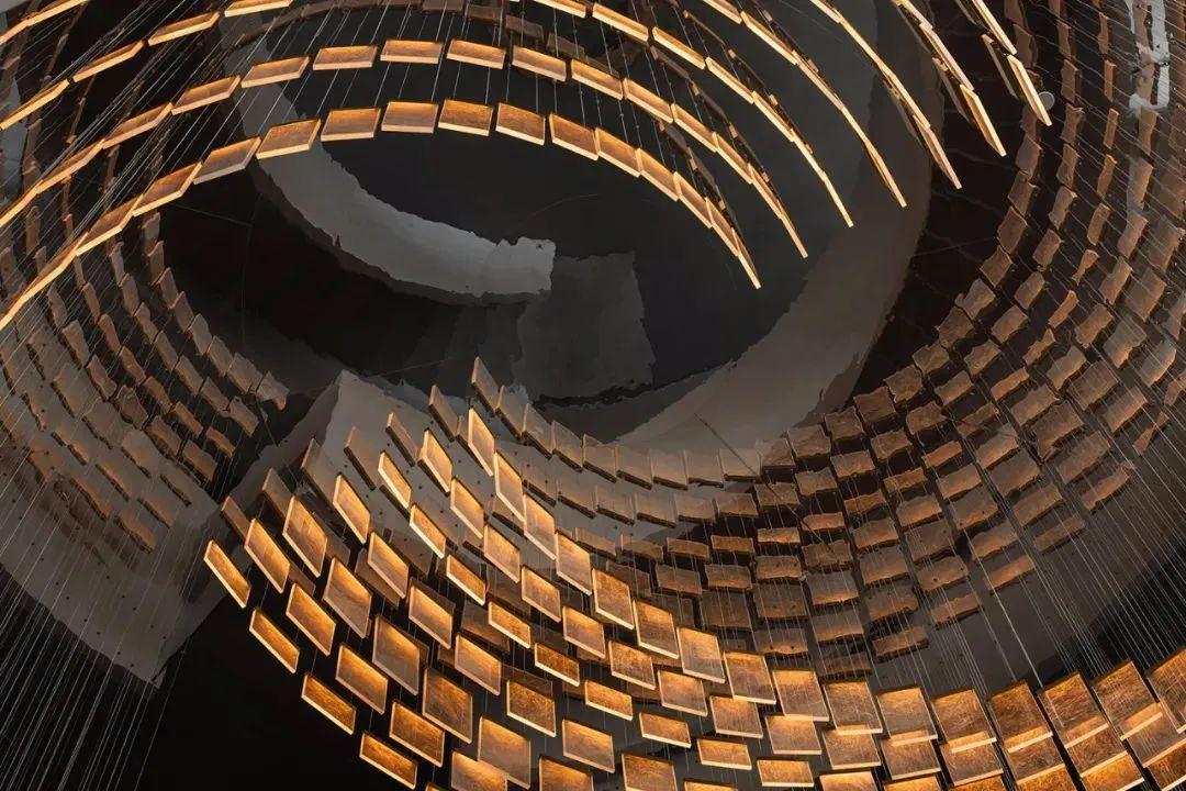 时尚餐饮空间-现代餐饮空间设计案例(图8) 时尚餐饮空间_时尚餐饮设计_现代餐饮空间设计案例