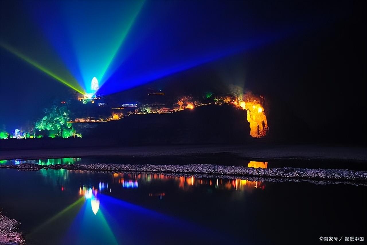 成都到峨眉山乐山旅游攻略_成都到峨眉山乐山旅游攻略_成都到峨眉山乐山旅游攻略