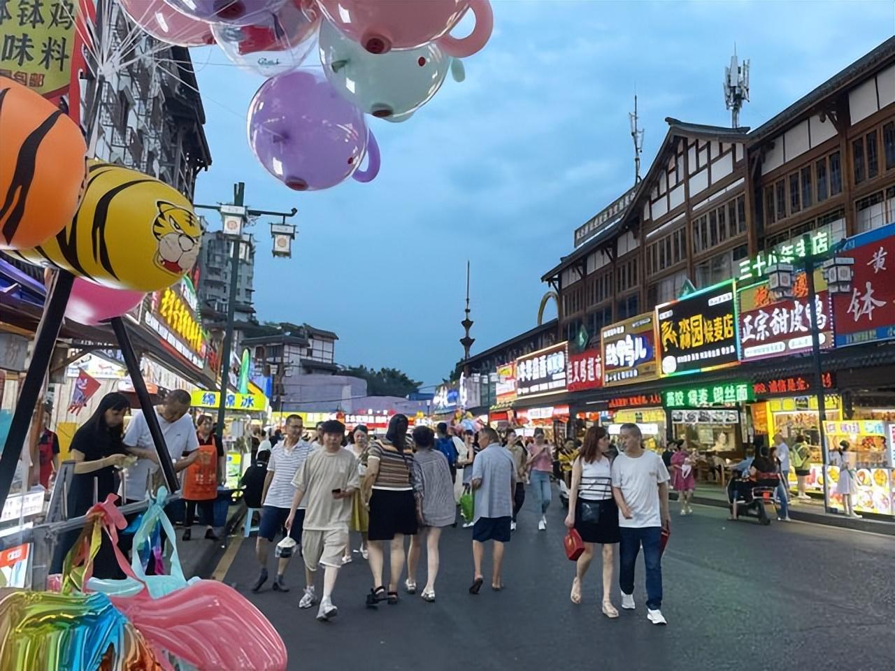 成都到峨眉山乐山旅游攻略_成都到峨眉山乐山旅游攻略_成都到峨眉山乐山旅游攻略