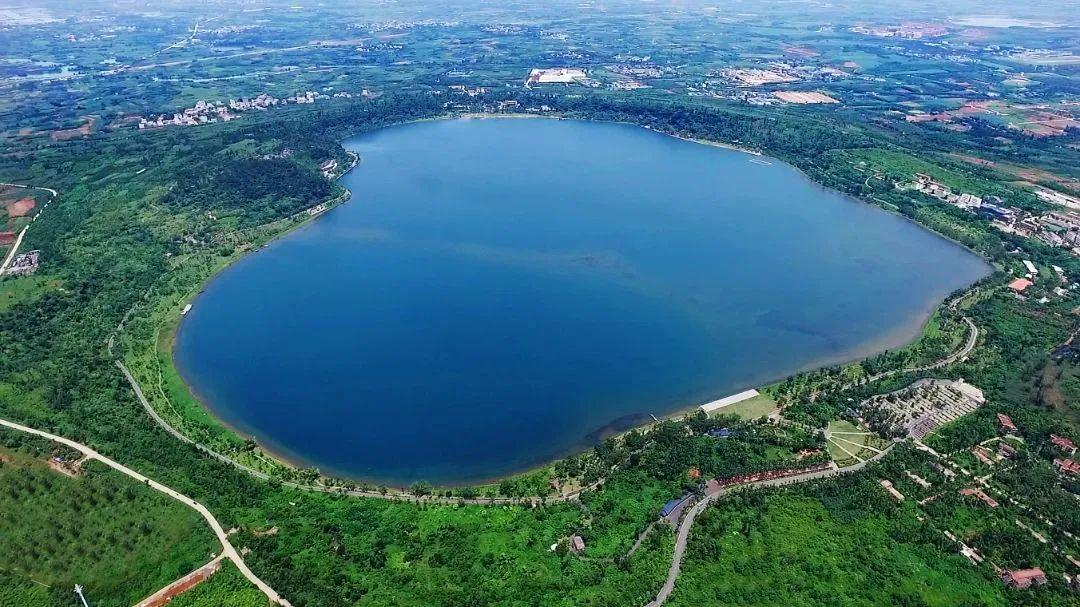 湛江市内旅游攻略-湛江市区旅游攻略(图7) 湛江市内旅游攻略_湛江攻略旅游市内景点推荐_湛江市区旅游攻略