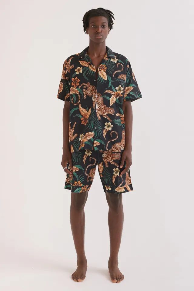 时尚休闲品牌男装_男装休闲时尚品牌排行榜_男装休闲时尚品牌套装排行榜