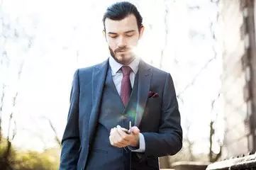 男装搭配时尚技巧图片_时尚男装搭配 技巧_男装搭配时尚技巧图解