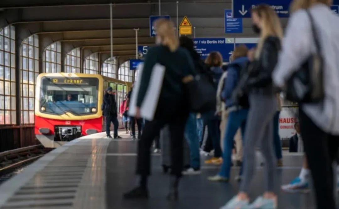 柏林攻略德国旅游多少钱_德国柏林旅游攻略_德国柏林一日游