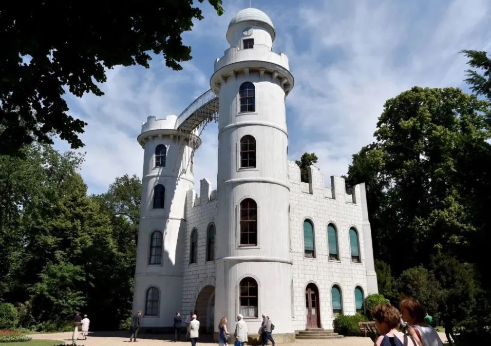 德国柏林一日游_柏林攻略德国旅游多少钱_德国柏林旅游攻略