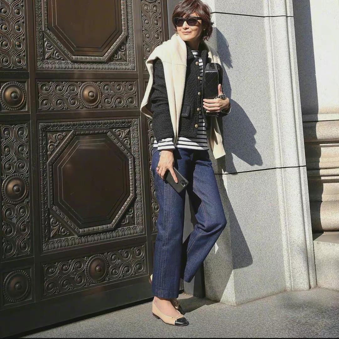 冬季时尚穿搭女宝宝_女宝宝时尚冬装搭配_搭配时尚宝宝冬装女款