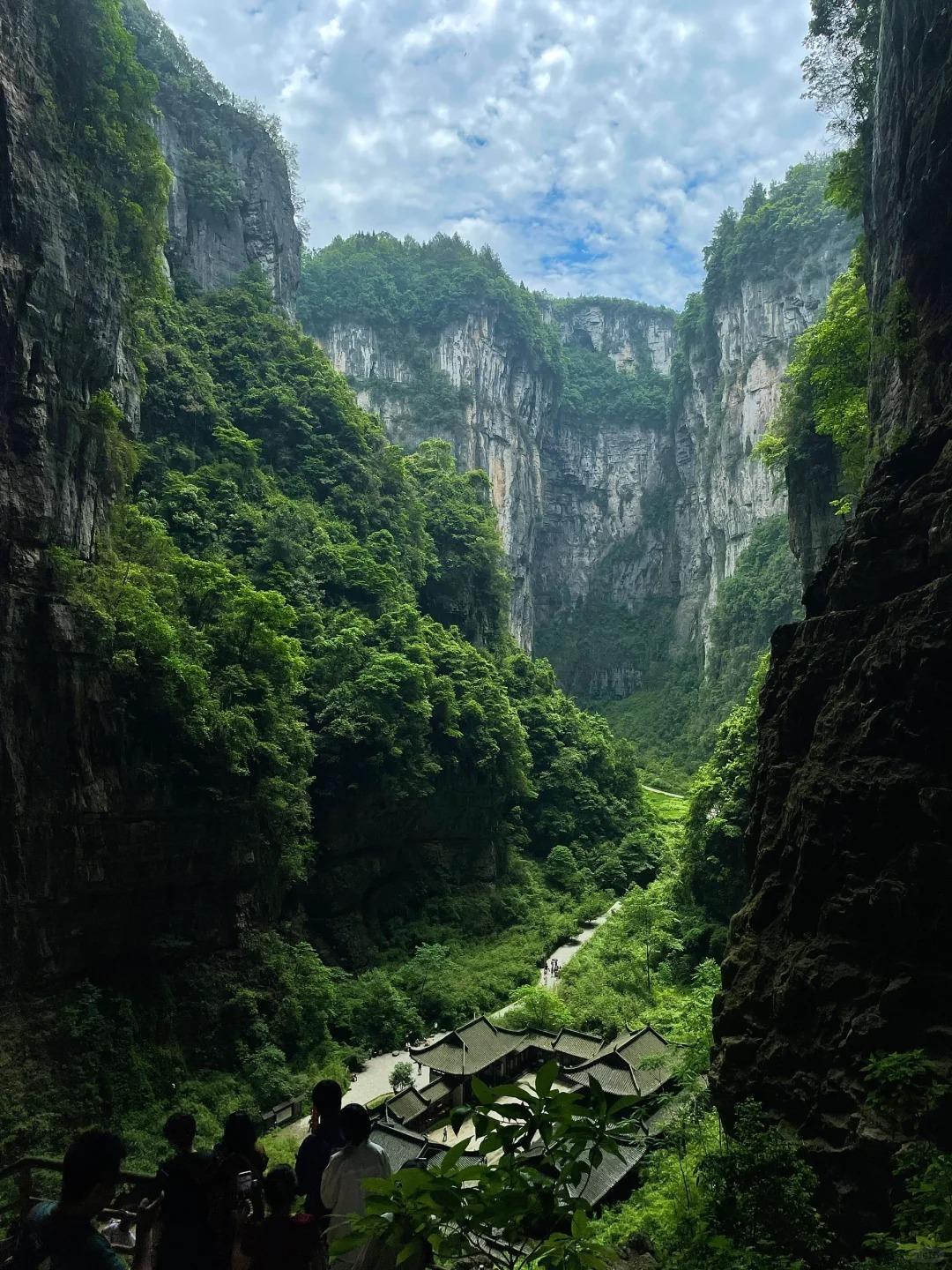 上海到重庆船旅游攻略_重庆到上海的旅游船_上海出发重庆游轮旅游